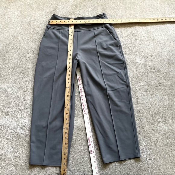ATHLETA Stellar Wide Crop Pant Sizes 6 and 4 Trendy Stylish Active Athletic - Picture 9 of 15